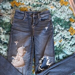 American Eagle Distressed Blue Jeans